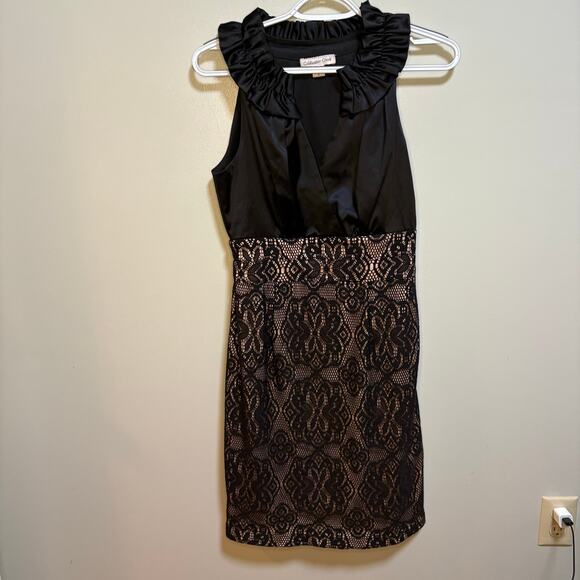 Coldwater Creek V Neck Black Lace Overlay Fitted Whimsygoth Fairy Grunge SZ 4 - Picture 1 of 9